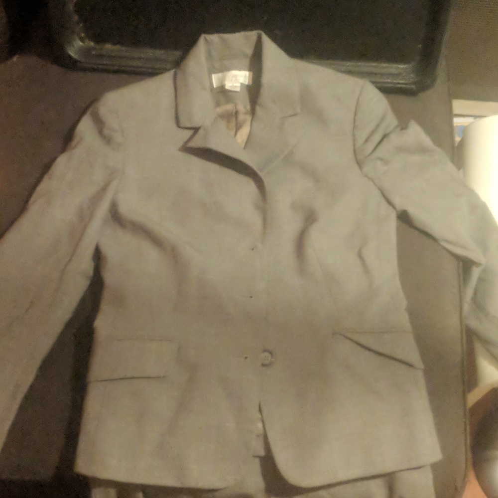 Size 0 jacket gray